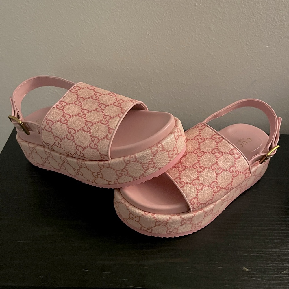GG platform sandals